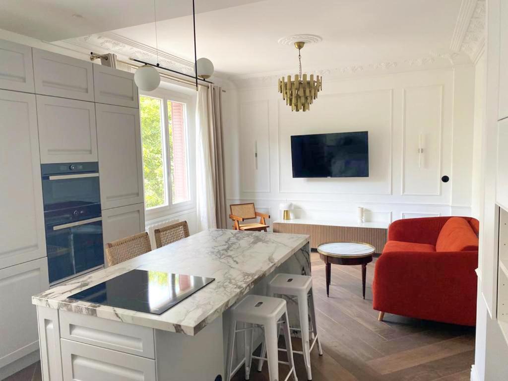 Le Petit Versailles - Appartement Centre Гренобъл Екстериор снимка